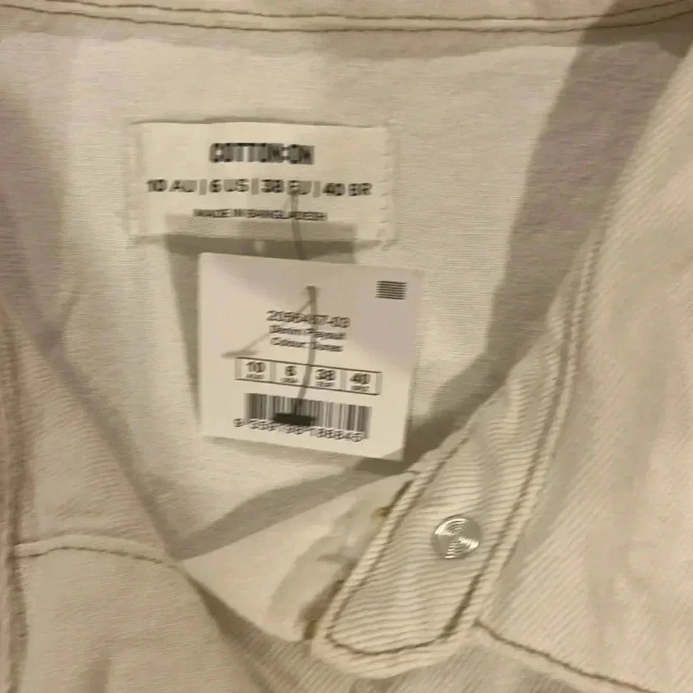 COTTON ON Women’s Denim Pantsuit NWT - Dunes Color - Size 4/6 - Picture 2 of 4